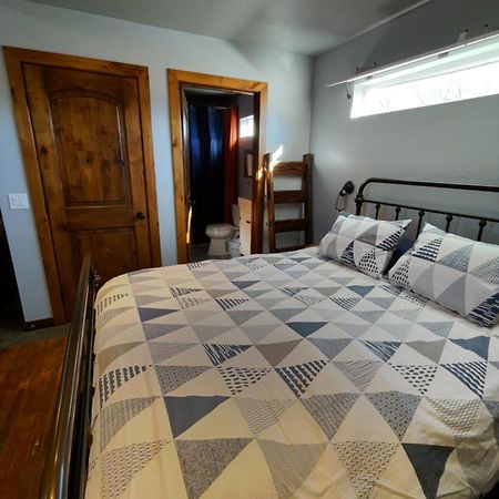 Private, Charming Cabin - Sleeps 5 - The Evergreen - Bryce Canyon National Park Cannonville Exterior photo